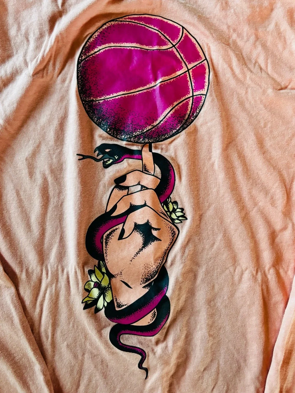 Nike Girls Medium Basketball Long Sleeve Coral Crewneck Tee